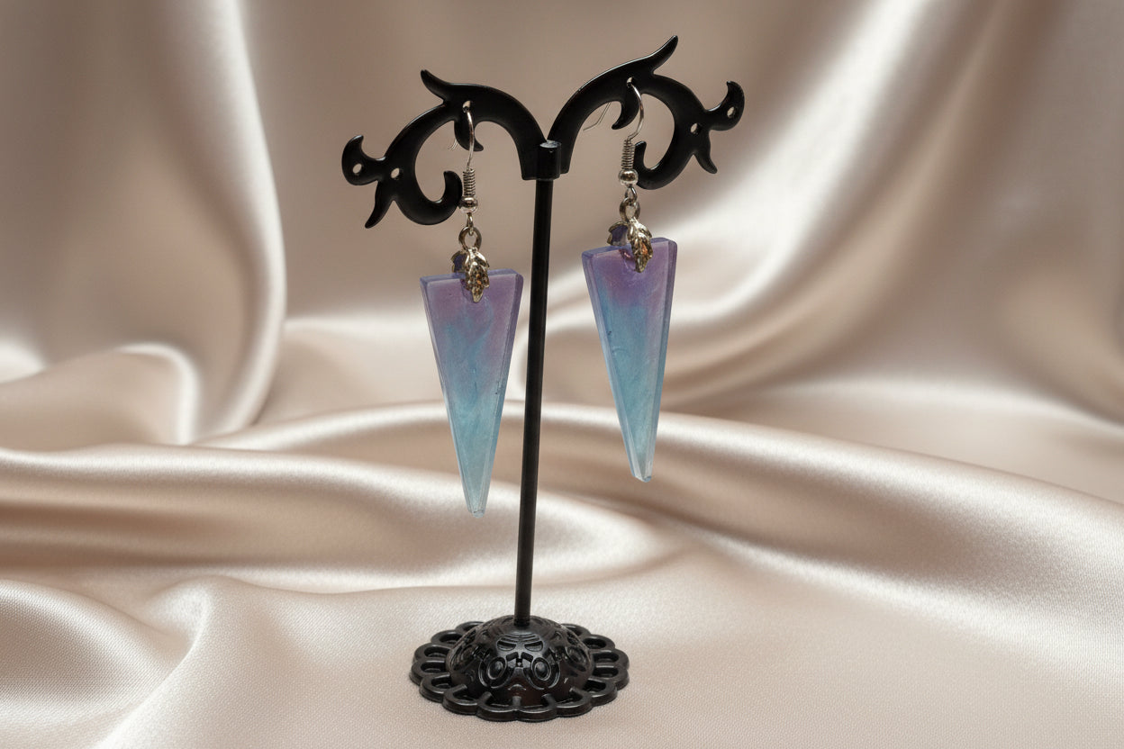 Lavender to Blue Gradient Triangle Resin Dangle Earrings – Handmade Geometric Jewelry Gift for Her