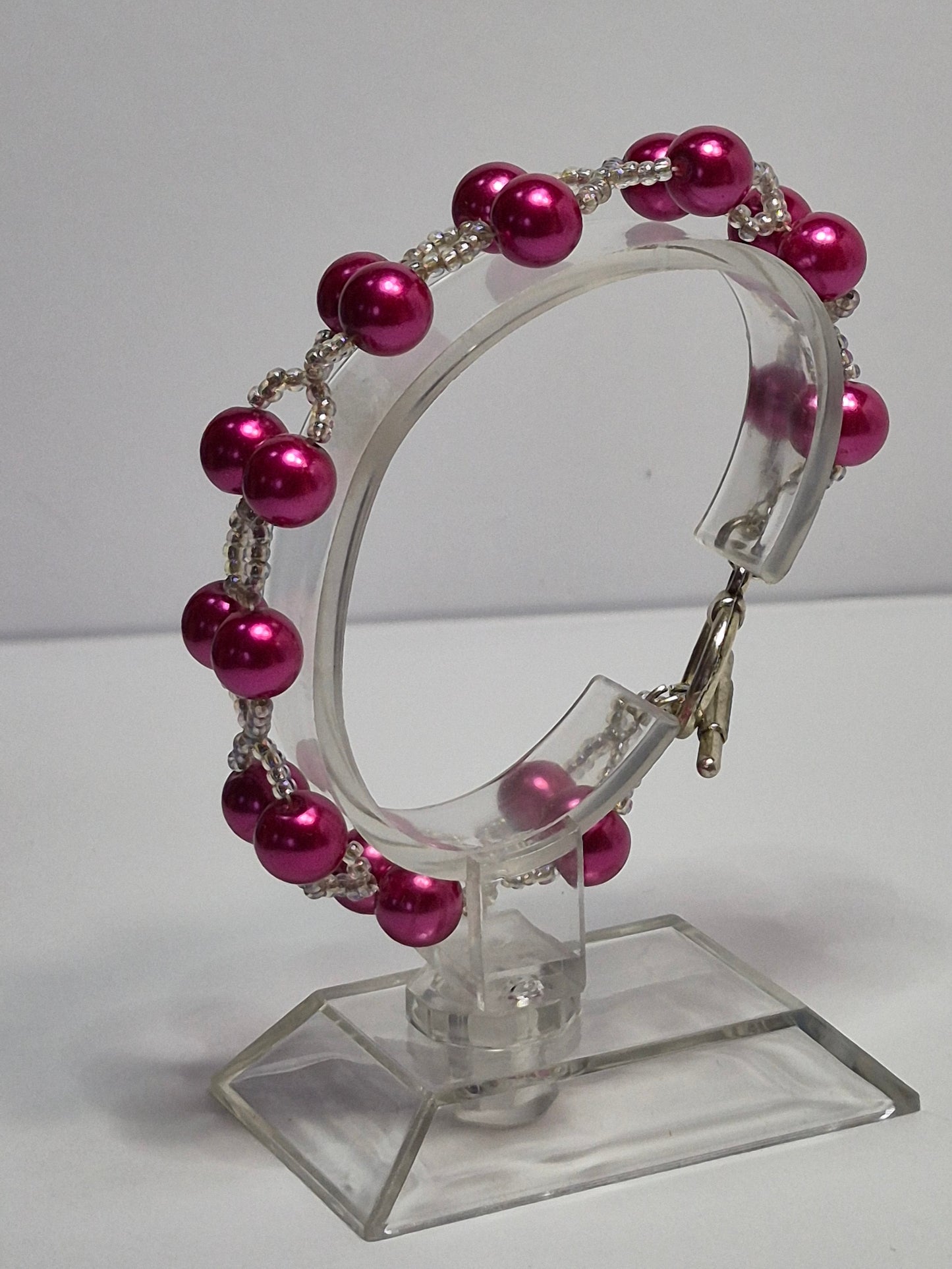 Hot Pink Pearl X's & O's Bracelet – Handmade Beaded Bracelet with Toggle Clasp