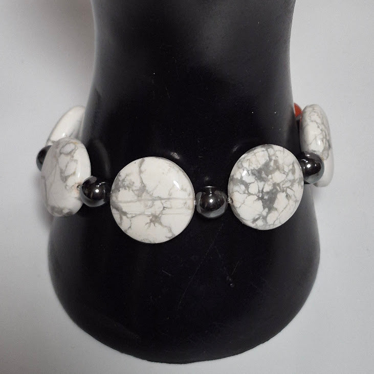 White Turquoise & Hematite Chakra Stretch Bracelet - 7 Chakra Stones