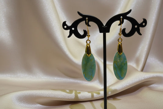 Green & Gold Blended Marquise Resin Dangle Earrings – Handmade Gold Claw Bail Jewelry Gift for Her