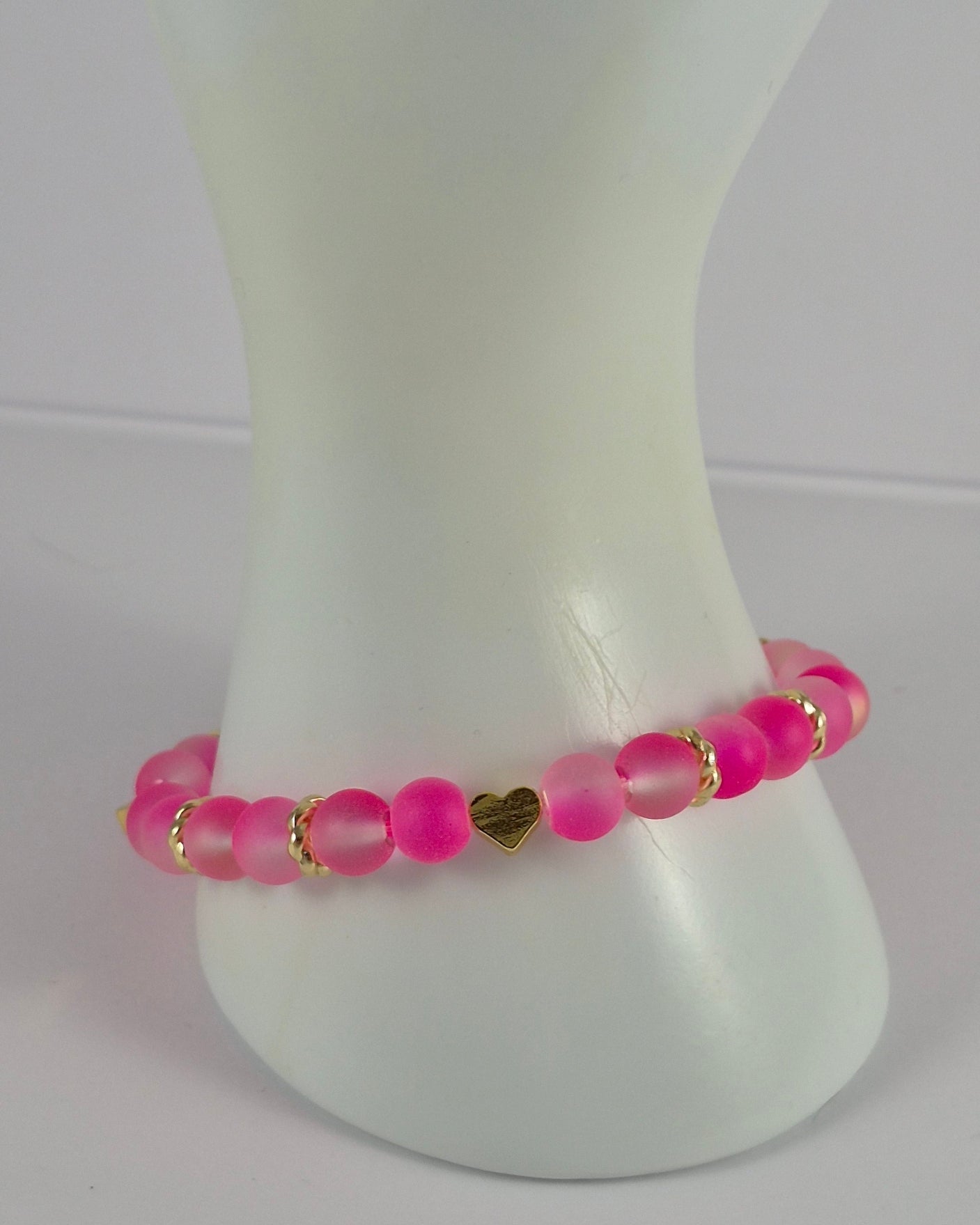 Pink Glow in the Dark Glass Bead Stretch Bracelet – Handmade Gold Heart Rhinestone Jewelry Gift for Her