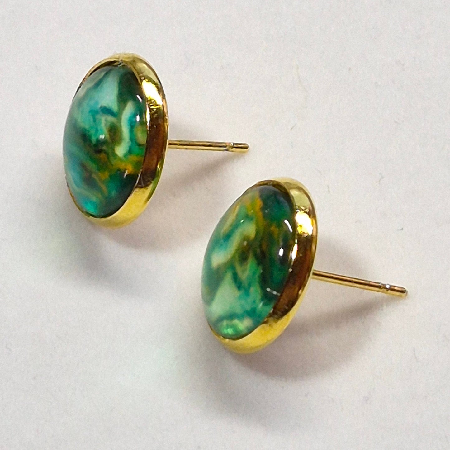 Ocean Aurora Glass Cabochon Stud Earrings | 12mm Round Gold Bezel Coastal Studs | Turquoise Jewelry