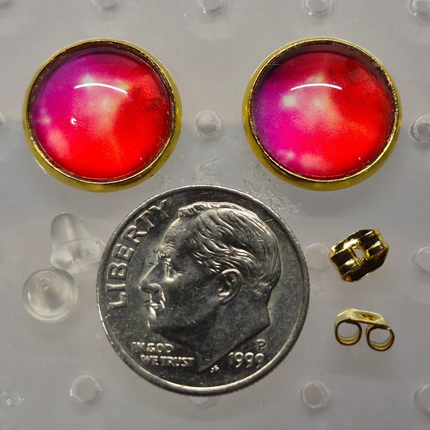 Pink Magenta Ombre Glass Cabochon Stud Earrings | 12mm Round Gold Bezel Gradient Studs | Romantic Jewelry