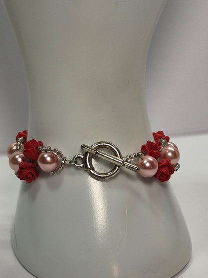 Red Rose Blush Pearl Beaded Bracelet, Artisan Lace-like Seed Bead Jewelry