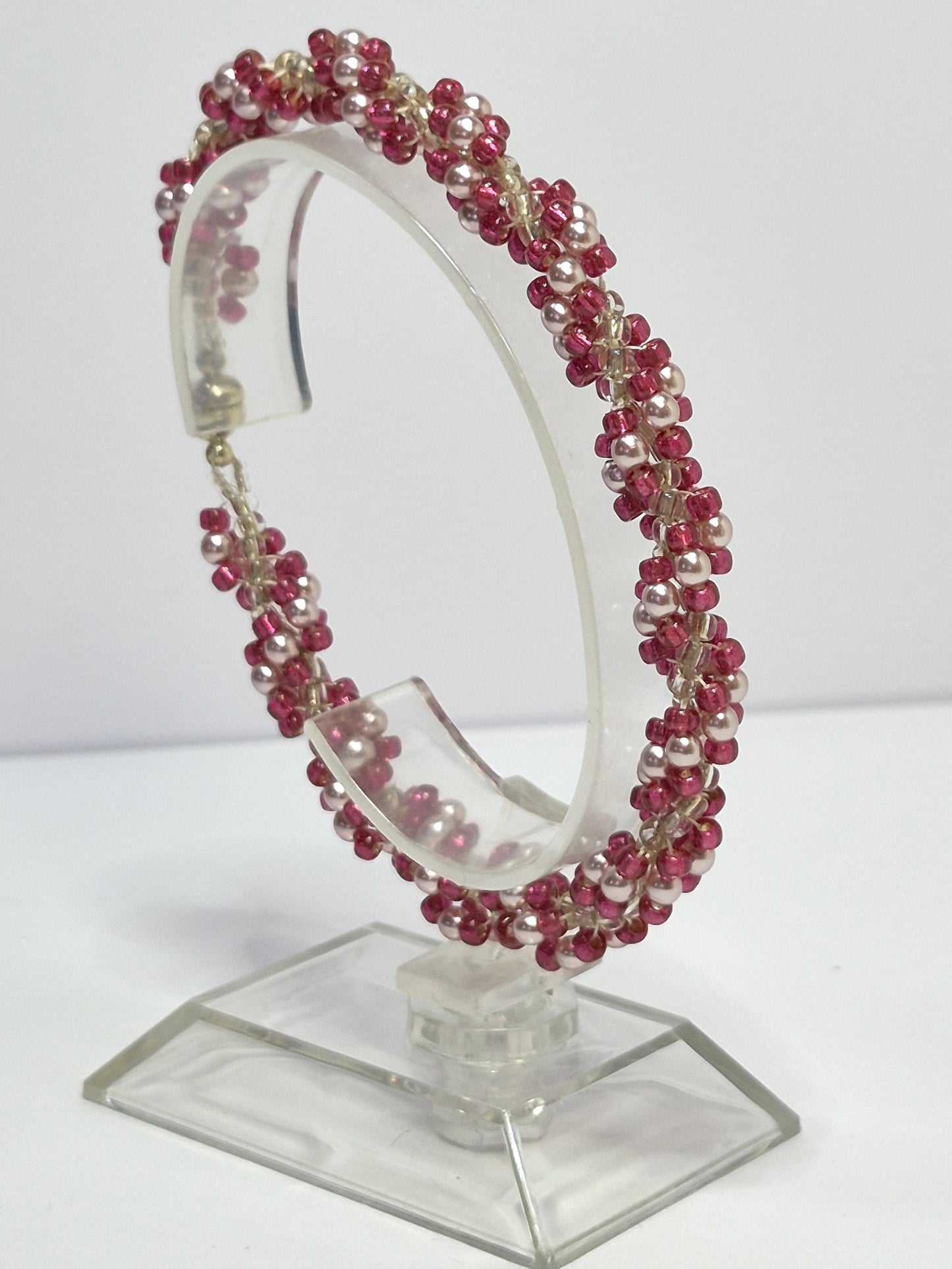 Burgundy & Blush Pearl Spiral Rope Bracelet – Handmade Beaded Bracelet with Magnetic Clasp