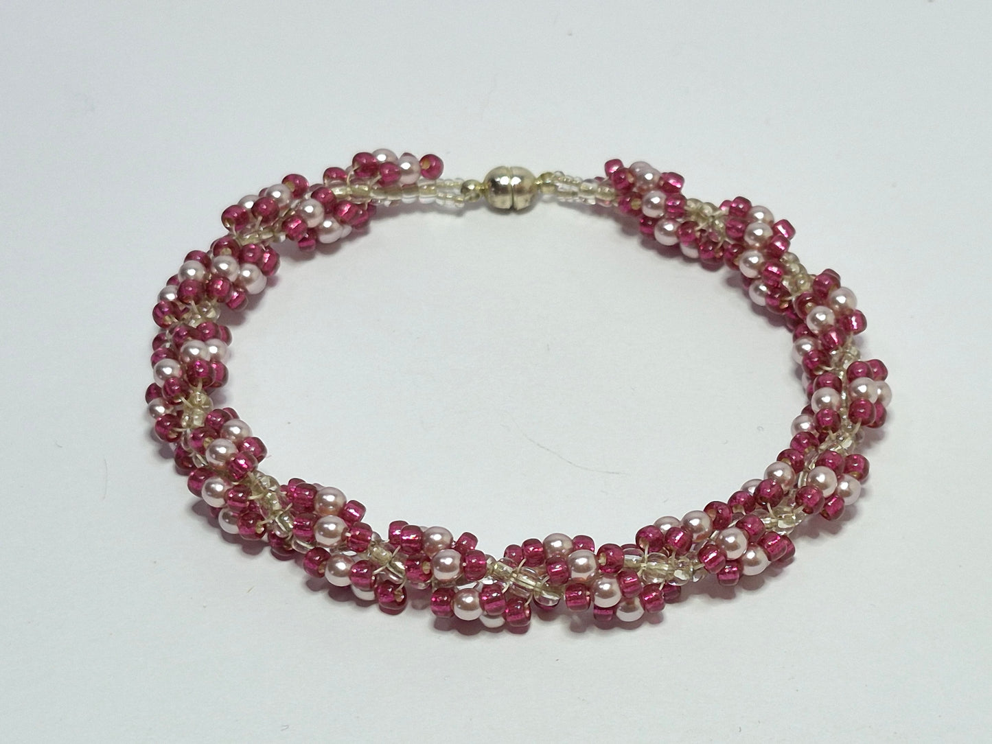 Burgundy & Blush Pearl Spiral Rope Bracelet – Handmade Beaded Bracelet with Magnetic Clasp