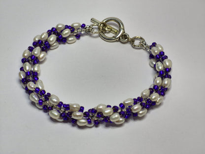 Cobalt Blue & White Freshwater Pearl Spiral Rope Bracelet – Handmade Beaded Bracelet with Toggle Clasp