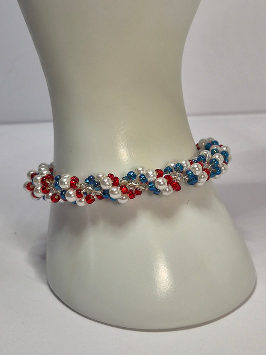 Red White & Blue Spiral Rope Bracelet – Handmade Pearl & Seed Bead Patriotic Bracelet with Magnetic Clasp