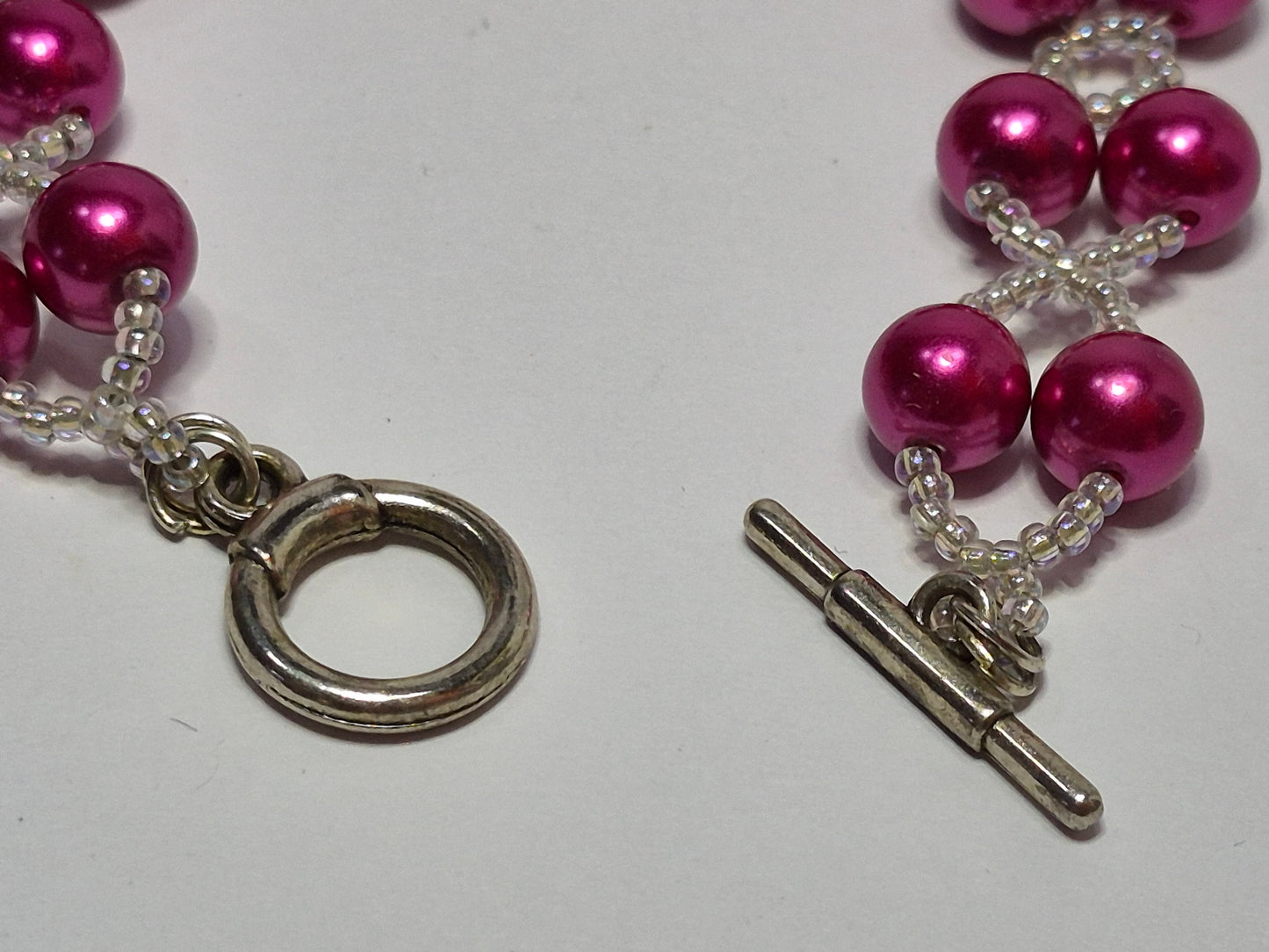 Hot Pink Pearl X's & O's Bracelet – Handmade Beaded Bracelet with Toggle Clasp