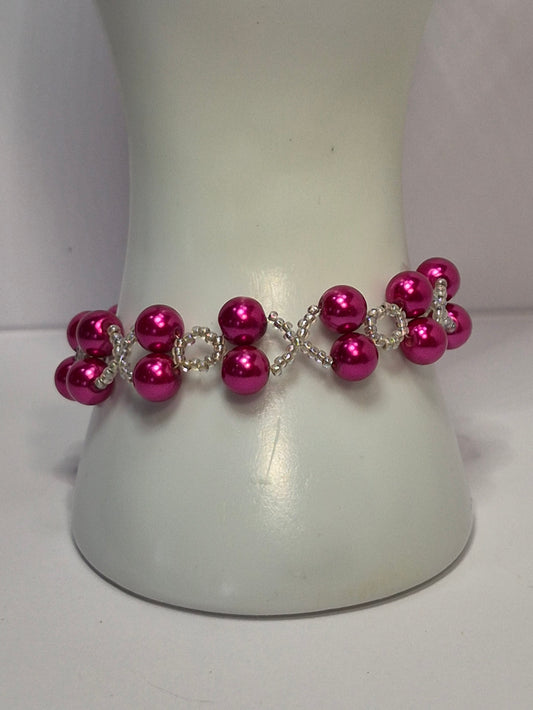 Hot Pink Pearl X's & O's Bracelet – Handmade Beaded Bracelet with Toggle Clasp