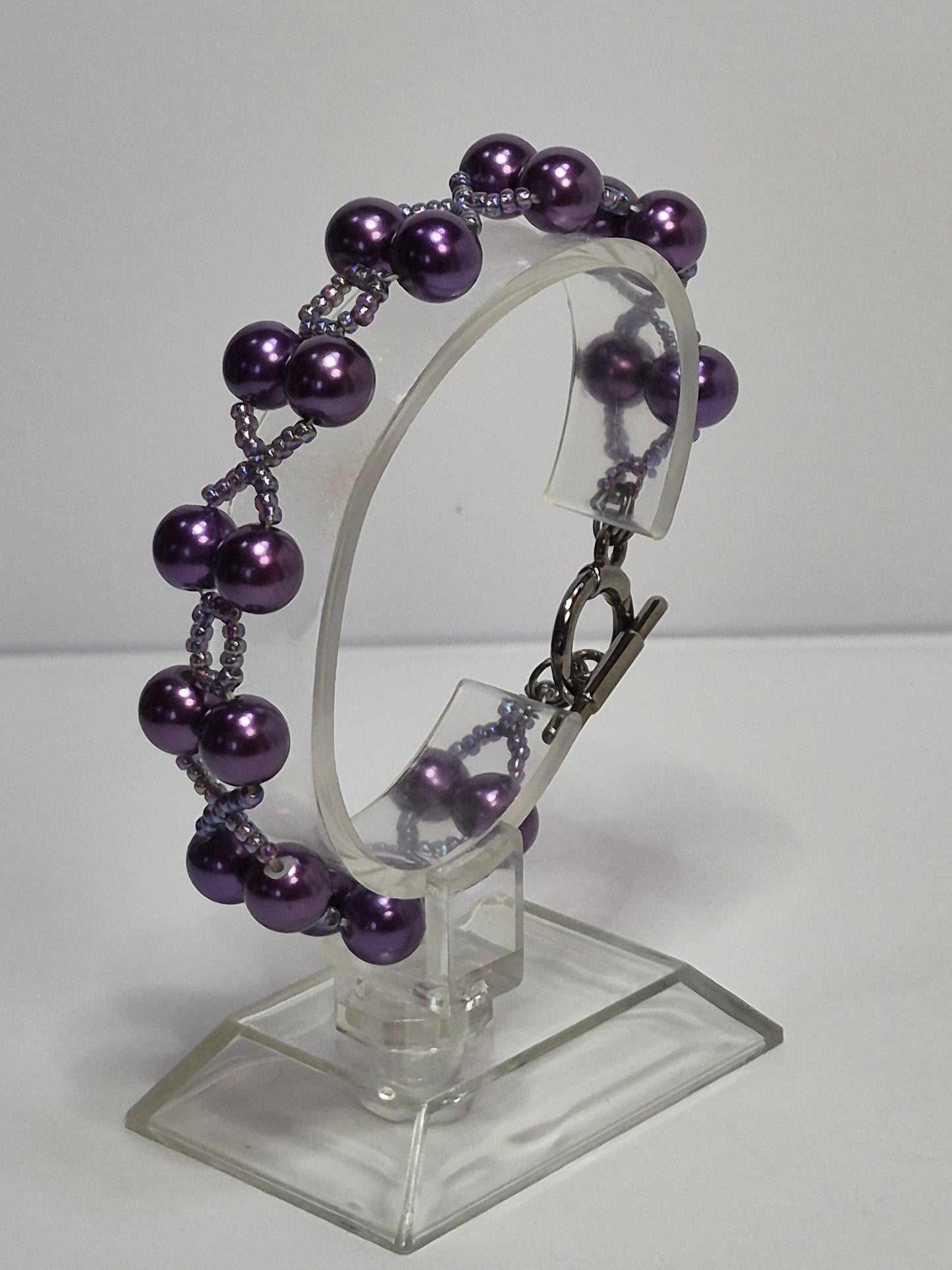 Amethyst & Lavender Pearl X's & O's Bracelet – Handmade Beaded Bracelet with Toggle Clasp