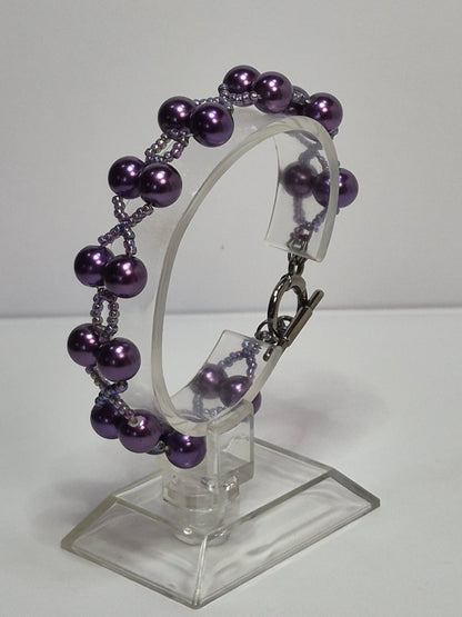Amethyst & Lavender Pearl X's & O's Bracelet – Handmade Beaded Bracelet with Toggle Clasp