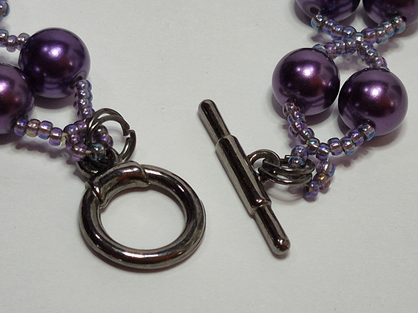 Amethyst & Lavender Pearl X's & O's Bracelet – Handmade Beaded Bracelet with Toggle Clasp