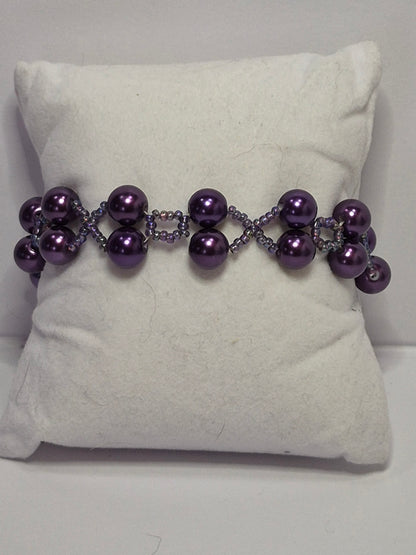 Amethyst & Lavender Pearl X's & O's Bracelet – Handmade Beaded Bracelet with Toggle Clasp