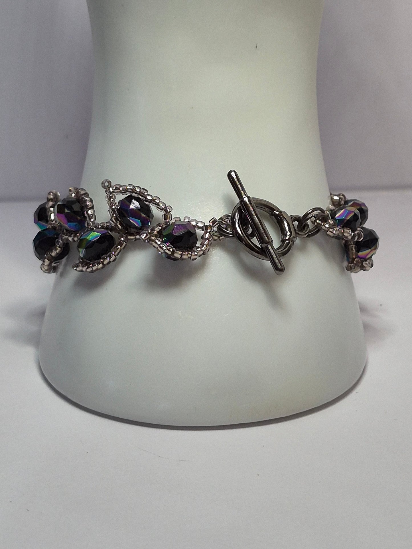 Leafy Vine Iridescent Crystal Bracelet – Handmade Beaded Bracelet with Faceted Rondelles & Toggle Clasp