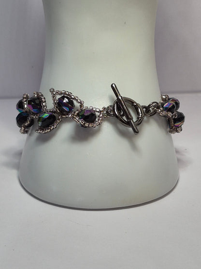 Leafy Vine Iridescent Crystal Bracelet – Handmade Beaded Bracelet with Faceted Rondelles & Toggle Clasp