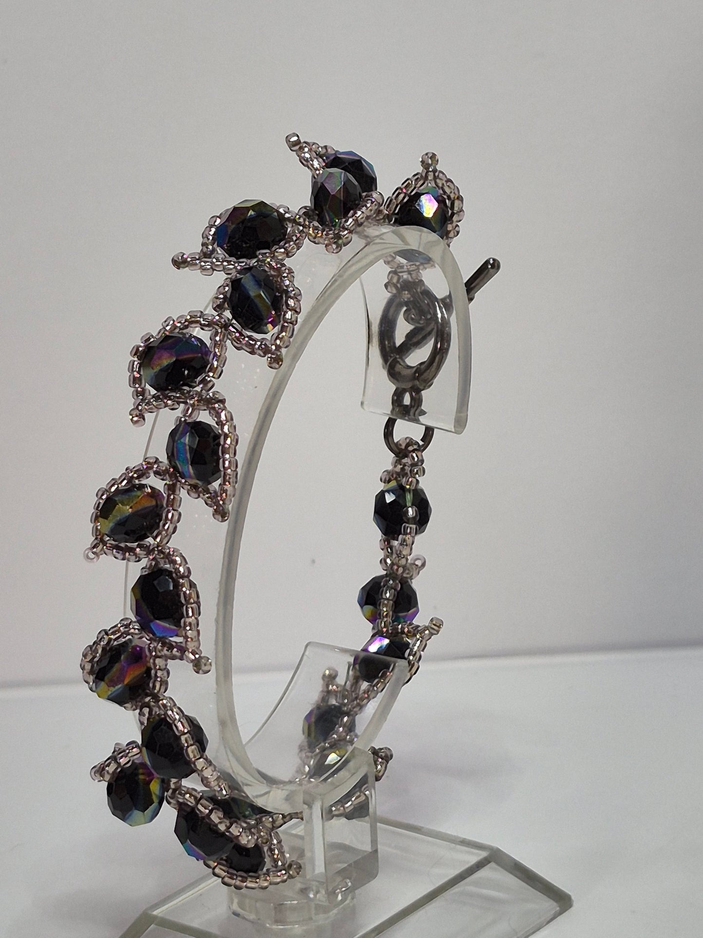 Leafy Vine Iridescent Crystal Bracelet – Handmade Beaded Bracelet with Faceted Rondelles & Toggle Clasp