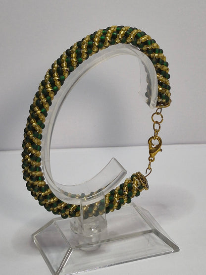 Emerald Green & Gold Russian Spiral Rope Bracelet – Miyuki 8/0 & 11/0 Matte Seed Beads, Antique Gold Filigree Caps & Lobster Clasp