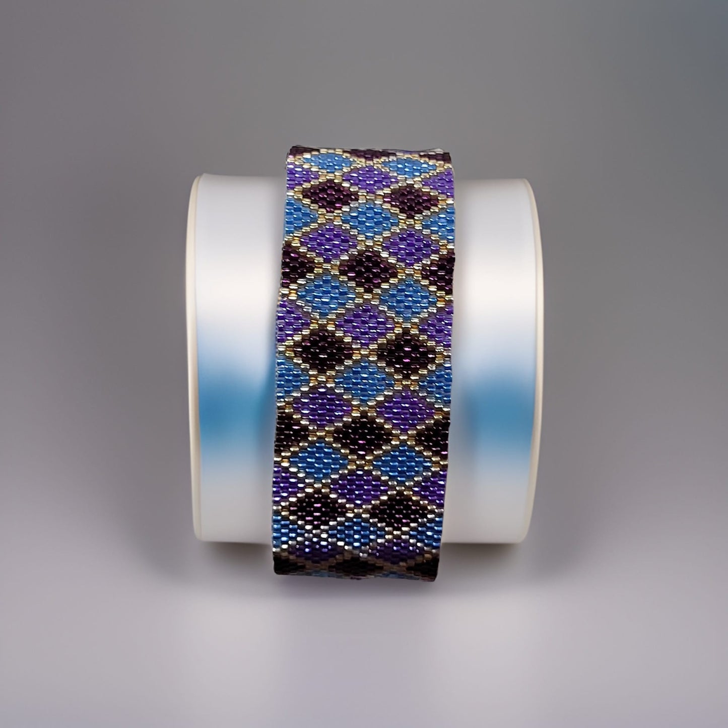 Harlequin beaded bracelet